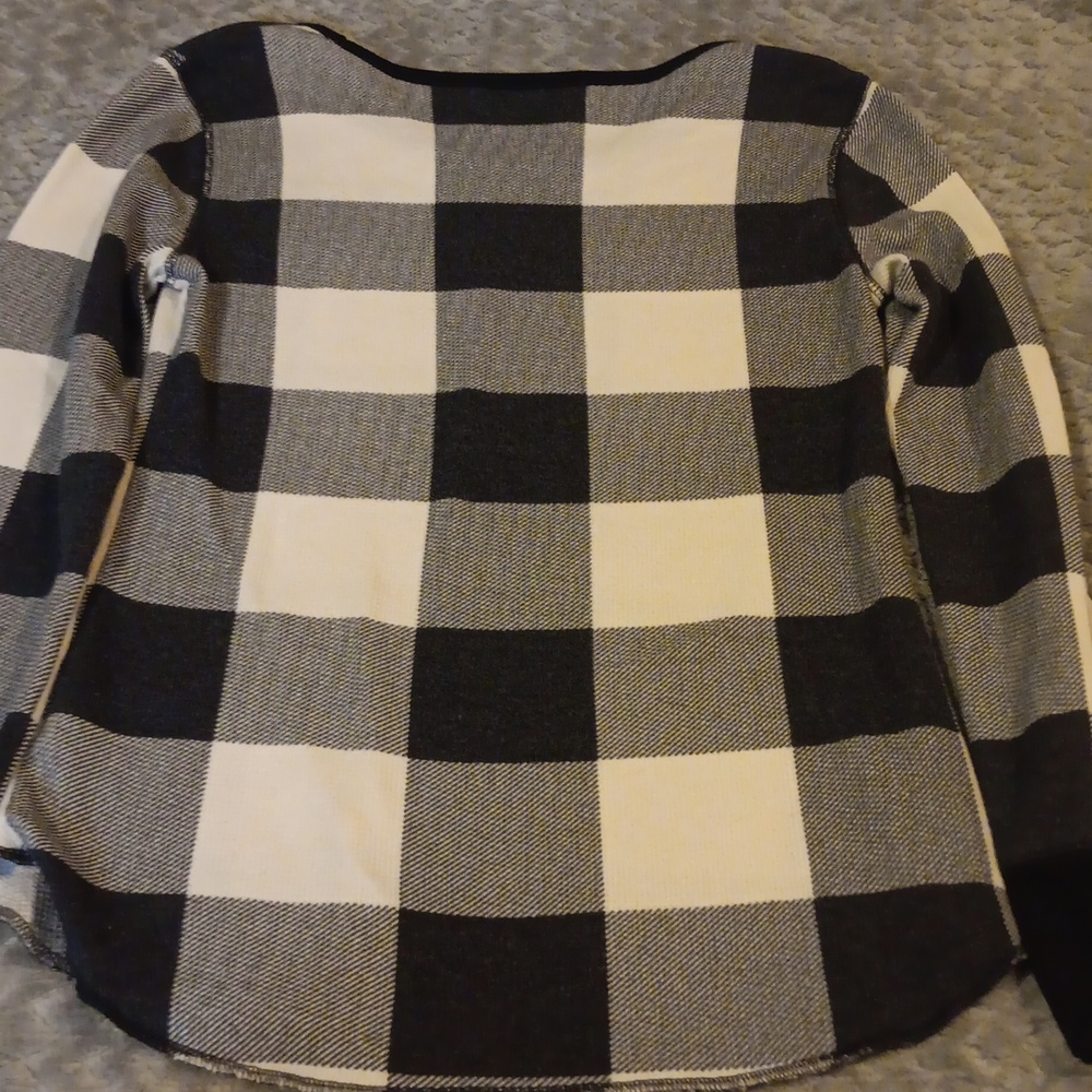 Old Navy Black/Grey  and White Checkered Long Sleeve Top - Picture 6 of 6